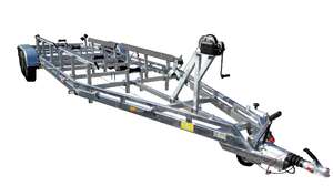 Przyczepa podłodziowa GEWE typ L3500 rolki wym. łodzi do 7,5 m DMC: 2700 kg