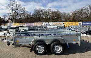 Przyczepka Samochodowa Niewiadów Majster z podjazdami 3x1,5m, DMC: 2700kg 