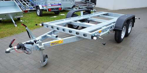 WIOLA pod agregat 4x1,6 m DMC: 2700 kg