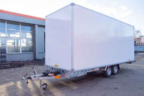 Przyczepka kontener furgon Wiola Cargo 450 RSH Radzikowski CentrumPrzyczepPL.jpg