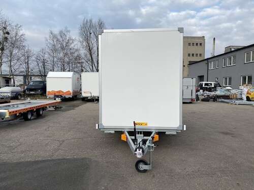 Przyczepka kontener furgon Wiola Cargo RSH Radzikowski CentrumPrzyczepPL 7.jpg