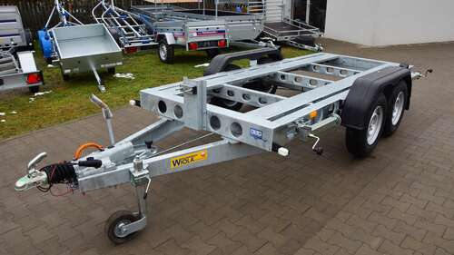 WIOLA pod agregat 2,6x1,3 m DMC: 3500 kg